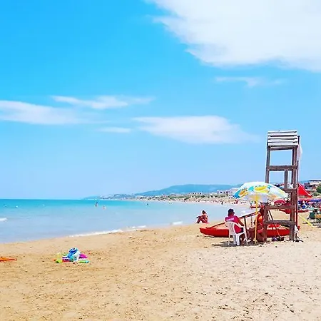 Torre Del Bed & Breakfast 3*