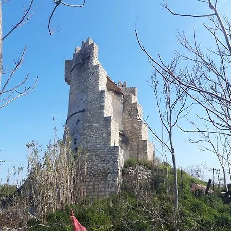 Torre Del 1 3*