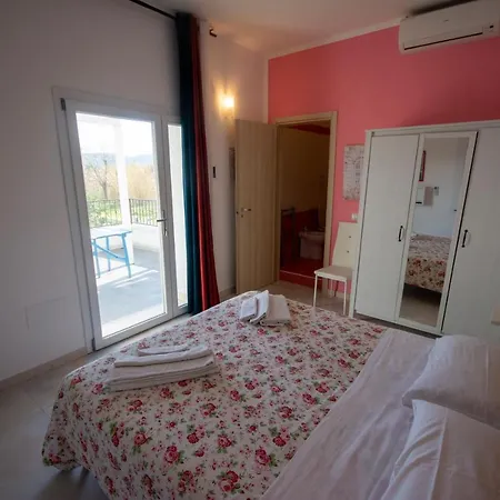 Torre Del Bed & Breakfast Foce Varano
